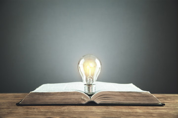 哪些养生知识适合在秋季发给顾客？