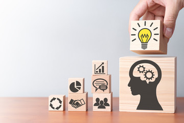 二年级一班最简单的手抄报 最简单的手抄报