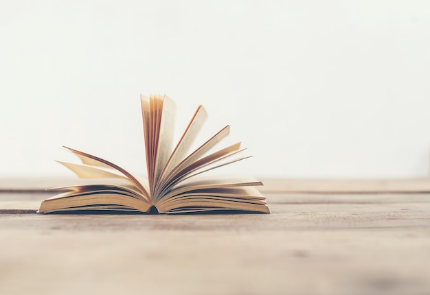 迪士尼和迪斯尼有什么区别